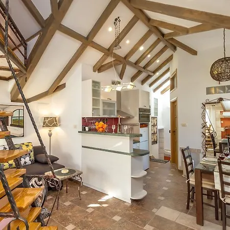 Appartement Romansa *