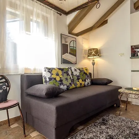 Romansa * Спліт