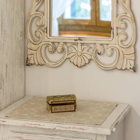 Апартаменти Romansa